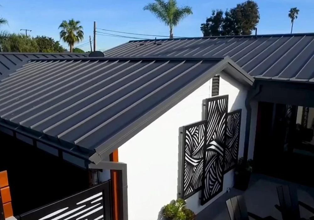 Invest In Your Home – Time to Look Up To A Metal Roof!